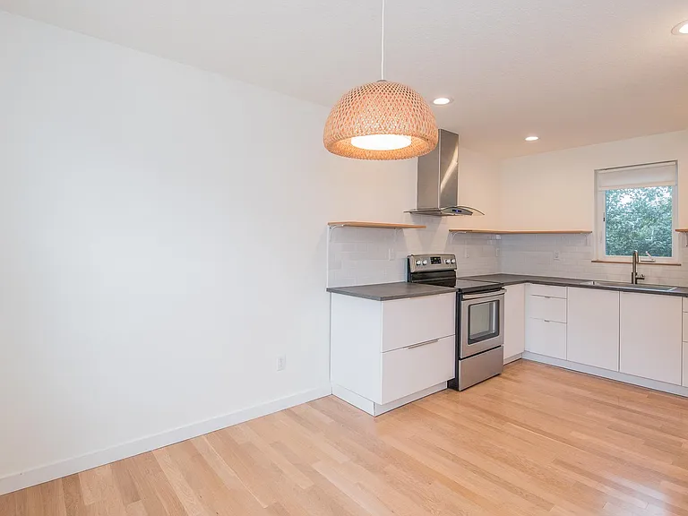 8604 NE Beech St #B — Photo 5