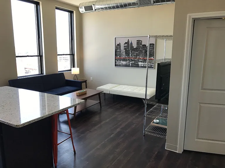 5&15 Apartments — Photo 28