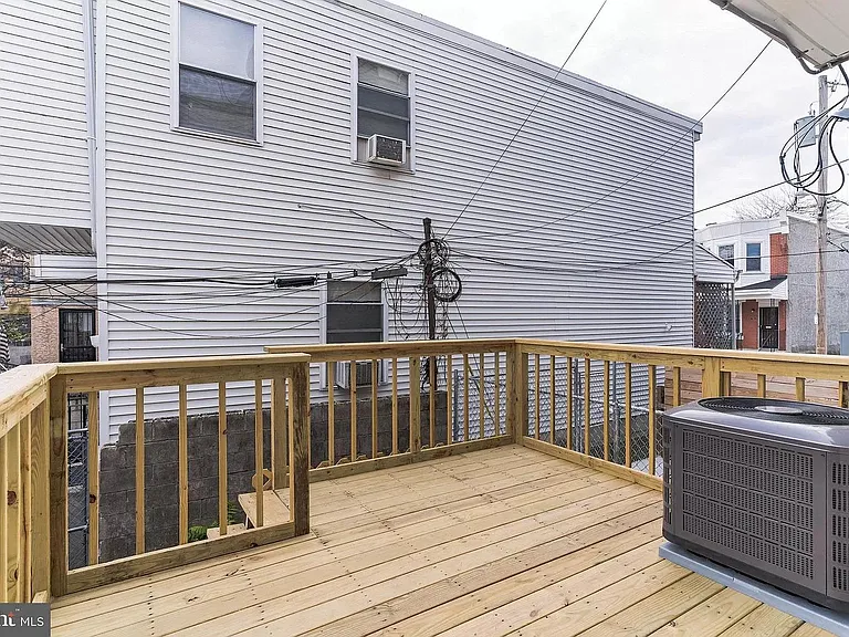 5612 Catharine St — Photo 19