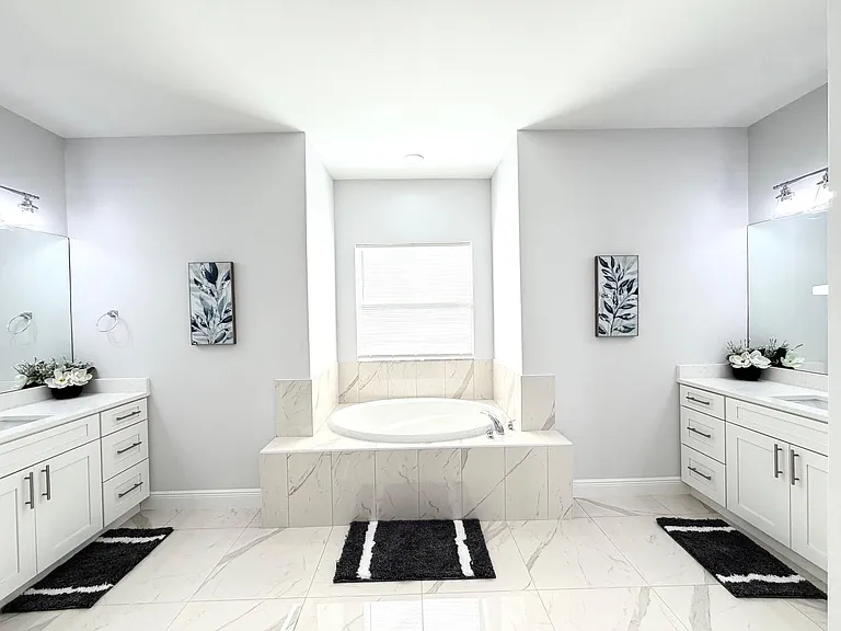 363 SW Becker Rd — Photo 14
