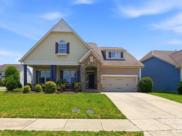 1042 Thessallian Ln, Indian Trail, NC 28079