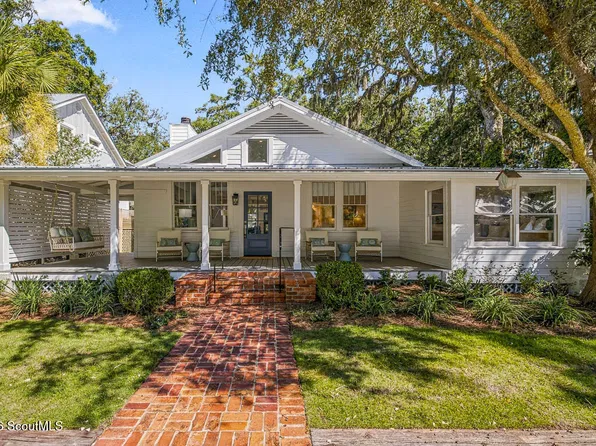 553 Magnolia Ave, Saint Simons Island, GA 31522