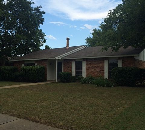 2nd image of 1712 Shreveport Trl