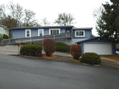199 NW Amanda St, Roseburg, OR, 97471