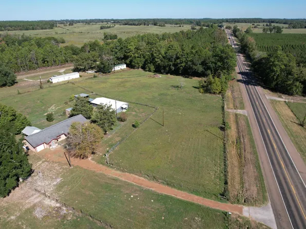 4018 State Highway 19 S, Lovelady, TX 75851