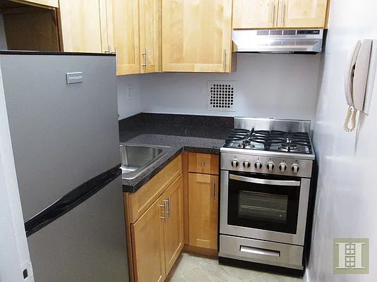 Rented by Halstead Real Estate | media 3