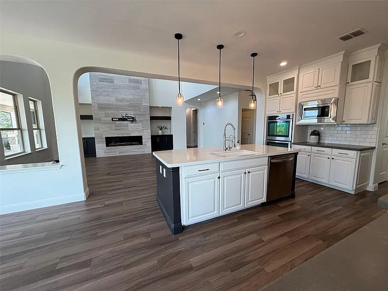 7801 Aria Loop — Photo 9
