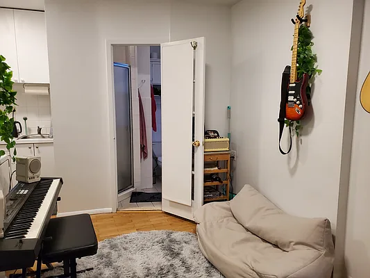 Rented by Krieger Real Estate LLC | media 17