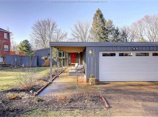 1405 Bedford Rd, Charleston, WV 25314