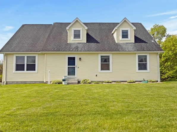 112 View St, Kingwood, WV 26537