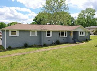 221 Wellington Dr, Madison, TN 37115