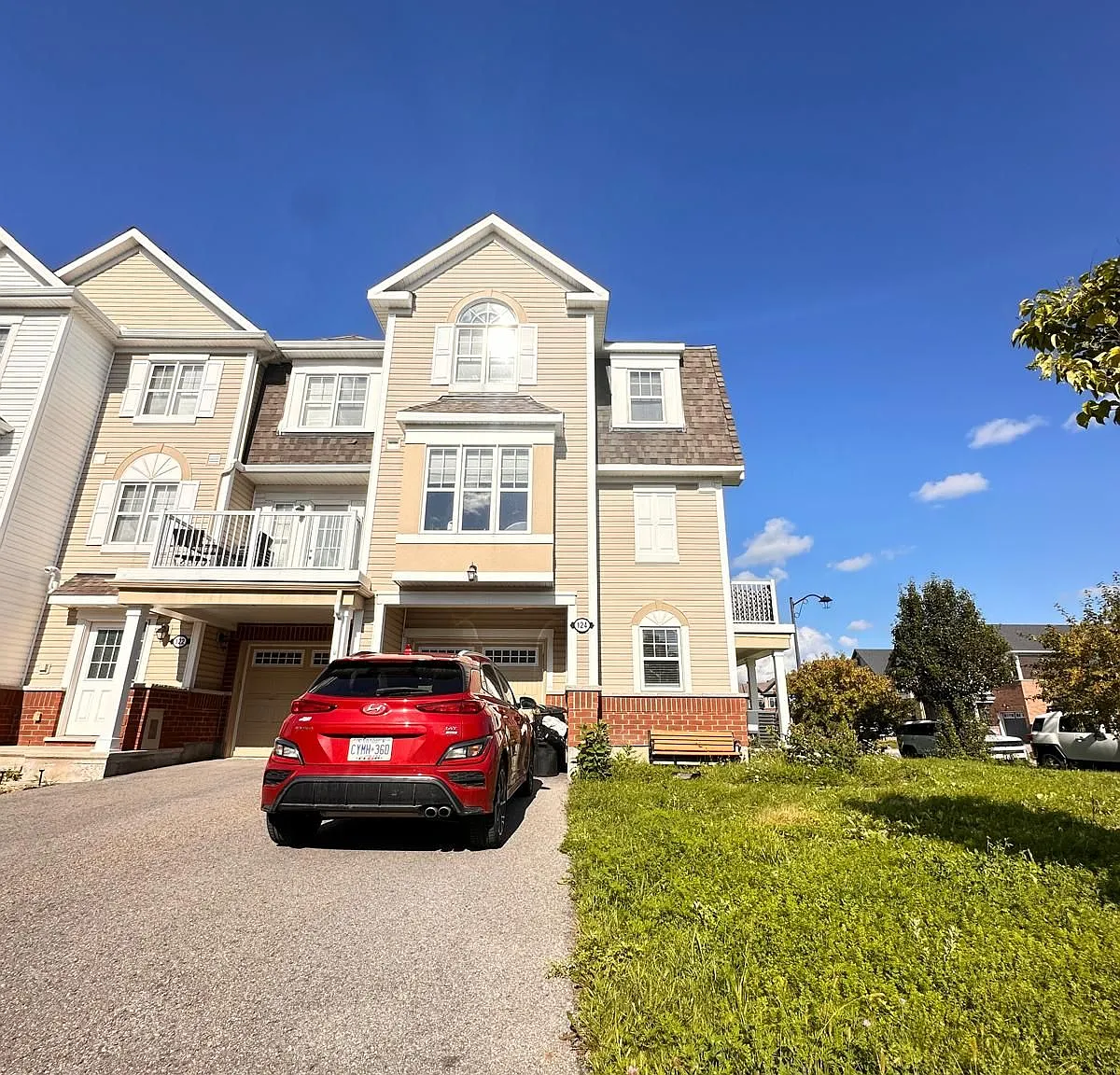 3 bed, $2,550 — Photo 1