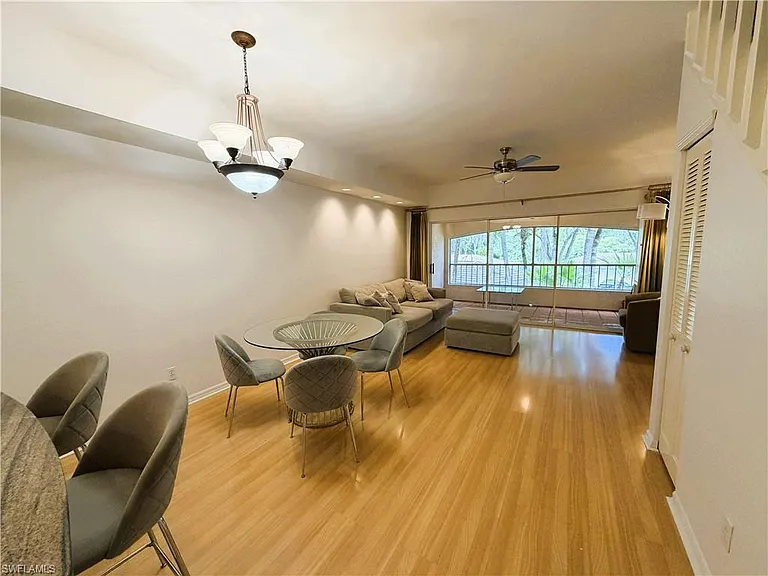 1018 Woodshire Ln #A209 — Photo 4