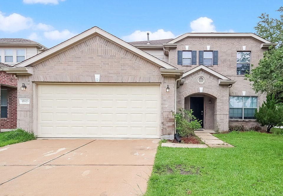 1st image of 15523 Bartlett Pear Ct