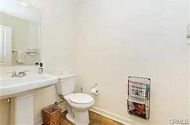 868 Seville Ln — Photo 6