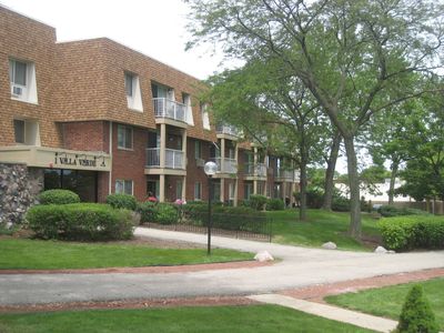 1 Villa Verde Dr APT 115, Buffalo Grove, IL, 60089