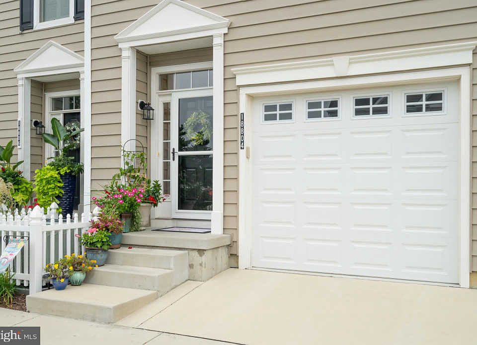 1st image of 18804 Bethpage Dr