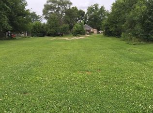 120 E Blackhawk Dr, Byron, IL 61010