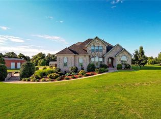 1270 Millsap Rd, Springdale, AR 72762