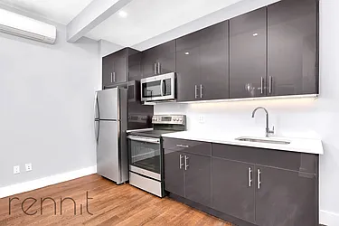 Rented by Rennit Inc.