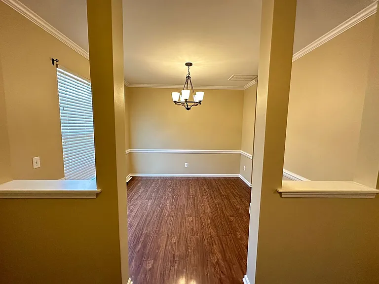 1203 Castle Pines Dr — Photo 2