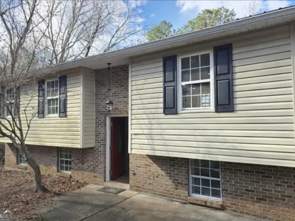 227 Southmoor Cir, Oxford, AL 36203