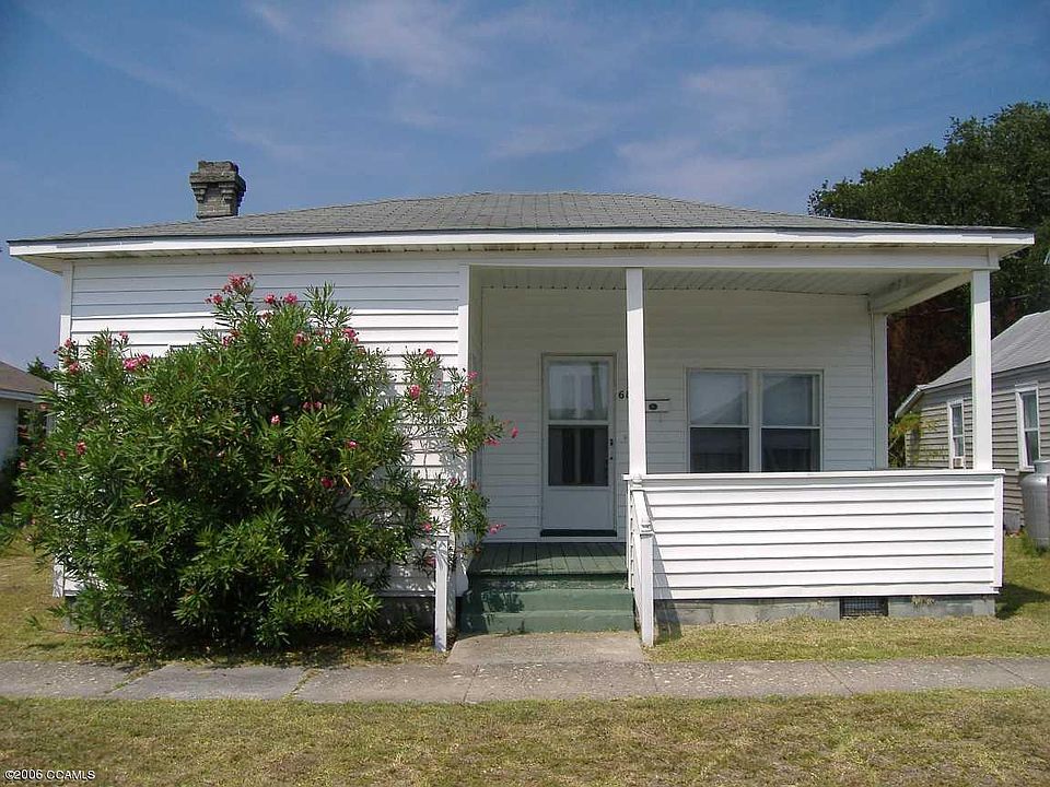 1st image of 0000613 Pine Street