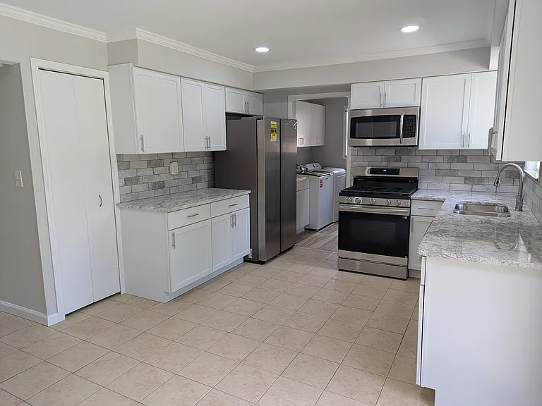39880 Poinciana Dr — Photo 5