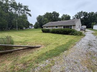 1988 Greensburg Rd, North Canton, OH 44720