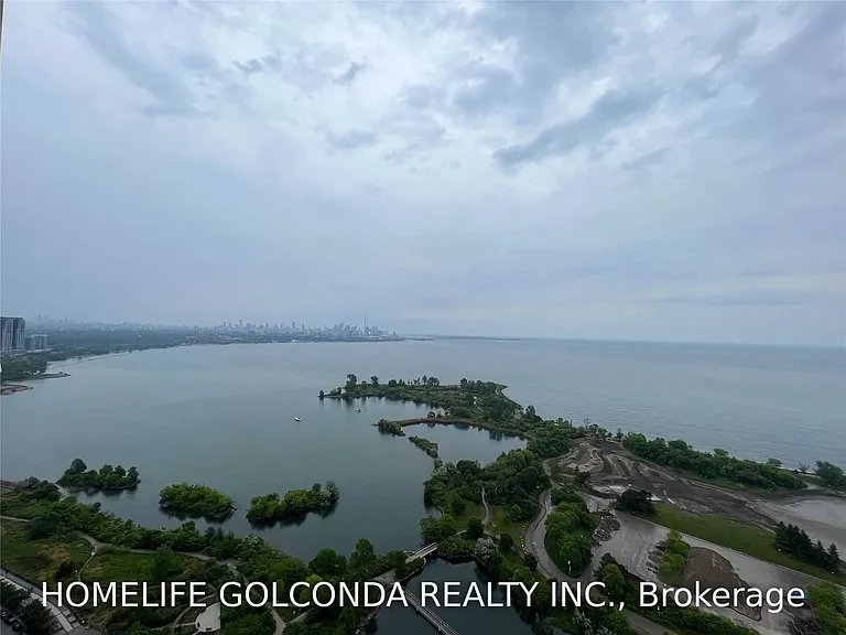 20 Shore Breeze Dr #3309 — Photo 1