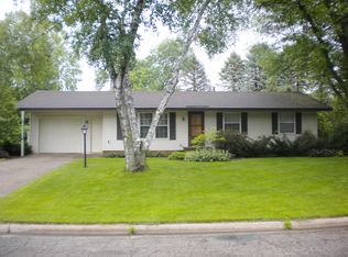 1947 Edgewood Ln, Hastings, MN 55033