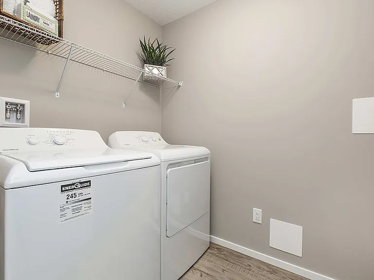 1640 Sycamore Dr — Photo 14