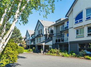 Lady James, Sidney, BC V8L 1Z5