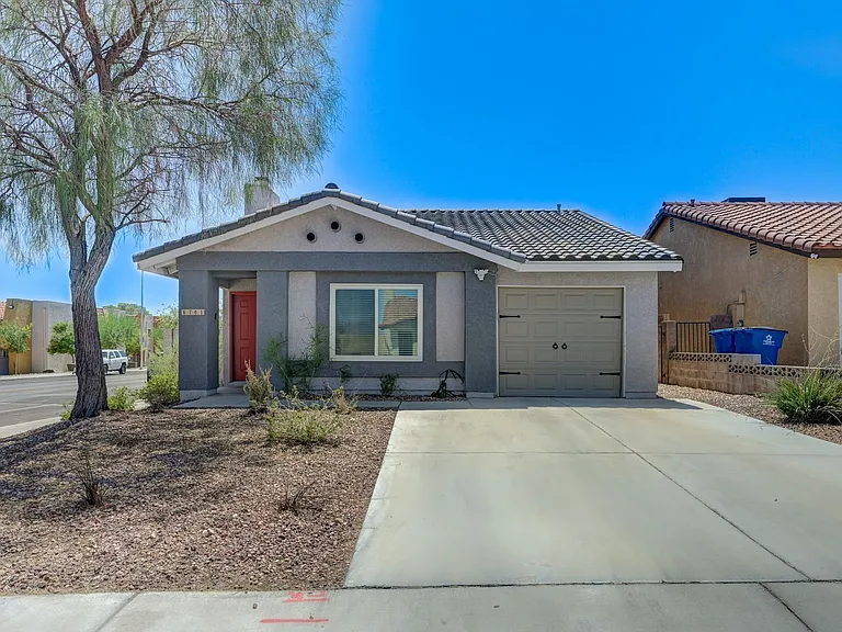6701 Chehalis Cir — Photo 1