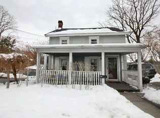 5 Henry St, Pawling, NY 12564