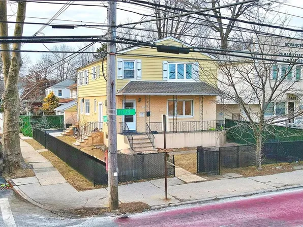2309 Hylan Blvd, Staten Island, NY 10306
