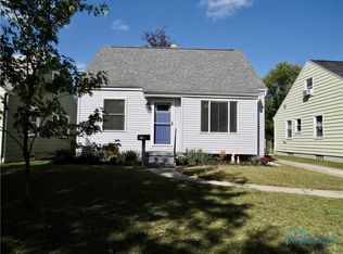 2738 Oak Grove Pl, Toledo, OH 43613