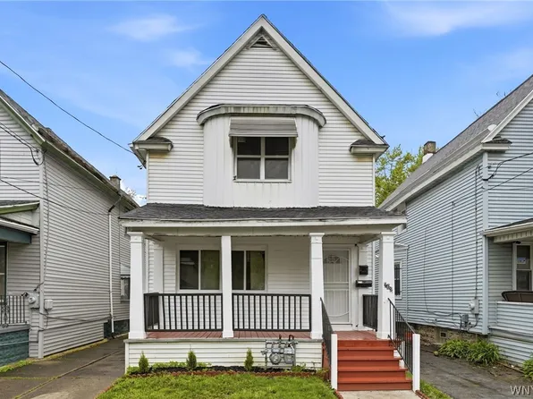 262 Sumner Pl, Buffalo, NY 14211