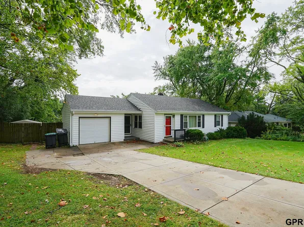 8217 Boyd St, Omaha, NE 68134