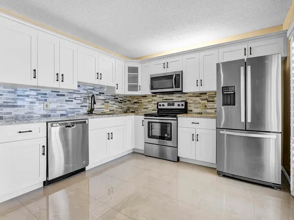 113 1st Way, West Palm Beach, FL 33407