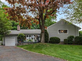 3 Columbia Rd, Ardsley, NY 10502