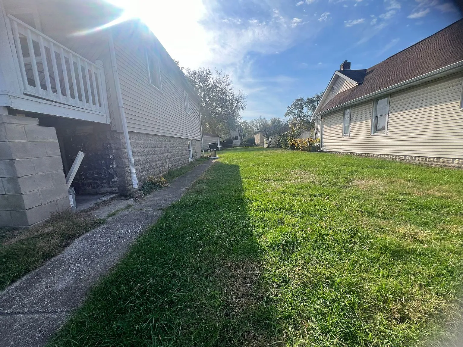 2 bed, 1.0 bath, 1565 sqft, $1,500 — Photo 3