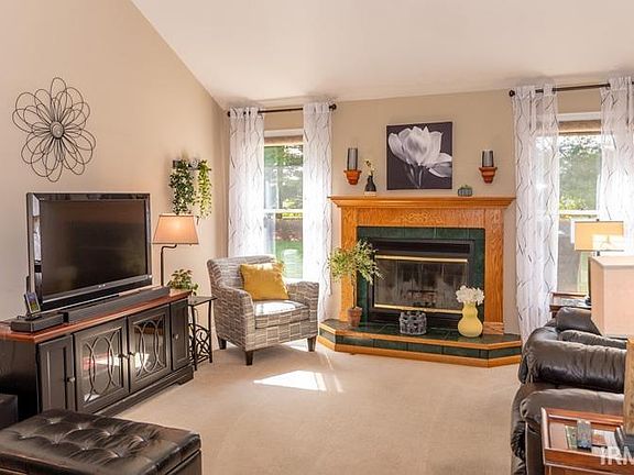 5th image of 53059 Pine Brook Dr