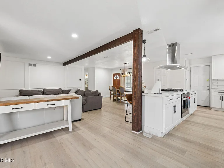 2301 Mono St — Photo 16