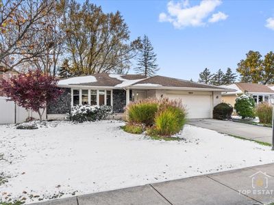 1802 N Aspen Dr, Mount Prospect, IL, 60056