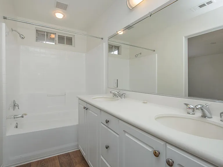 Arbor Lane Apartment Homes — Photo 47