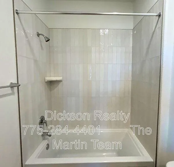 3247 Eleanor Way — Photo 15
