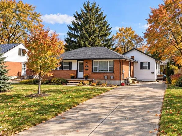 134 Oakside St, London, ON N5Y 1E7