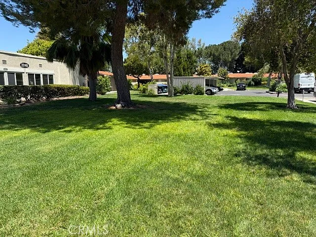 2 bed, 1100 sqft, $3,500 — Photo 2