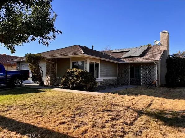 2815 La Vida Dr, Lancaster, CA 93535